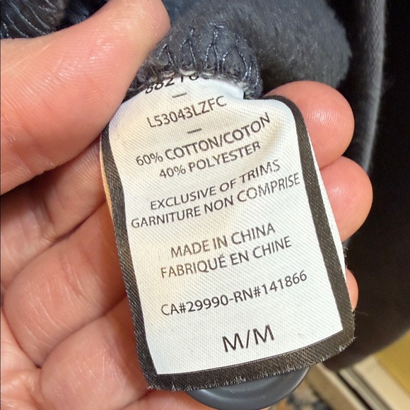 Button-Front Shacket Overshirt in Gray - Picture 7 of 7